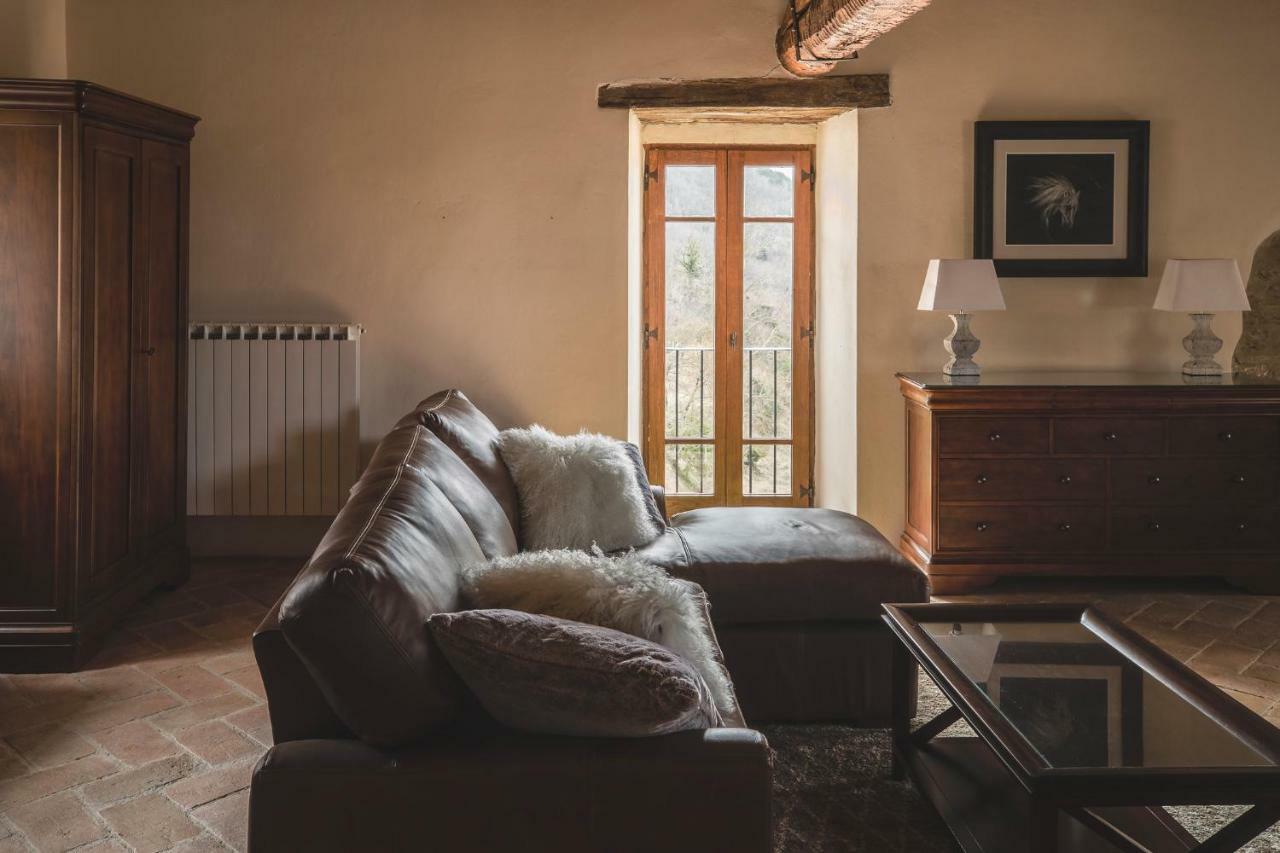 Il Monte Villa Pietralunga  Buitenkant foto