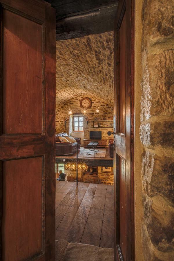 Il Monte Villa Pietralunga  Buitenkant foto