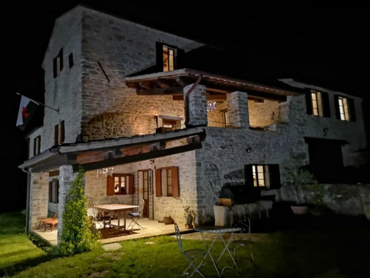 Il Monte Villa Pietralunga  Buitenkant foto
